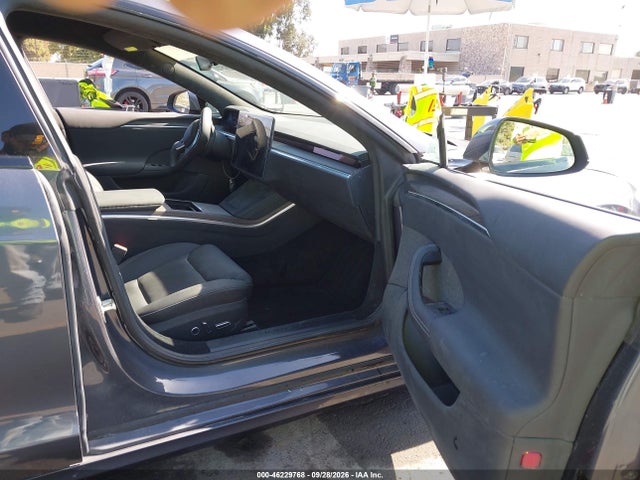 Продажа на аукционе авто 2023 Tesla Model S Dual Motor All-wheel Drive/standard Range, vin: 5YJSA1E50PF501112, номер лота: 46229768