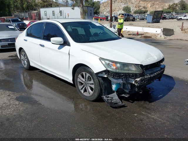 Продажа на аукционе авто 2015 Honda Accord Lx, vin: 1HGCR2F38FA070544, номер лота: 46229787