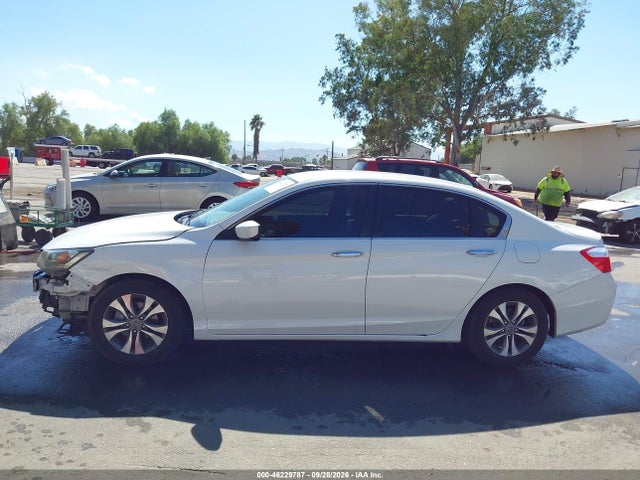 Продажа на аукционе авто 2015 Honda Accord Lx, vin: 1HGCR2F38FA070544, номер лота: 46229787