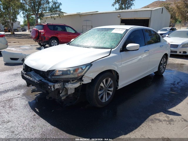 Продажа на аукционе авто 2015 Honda Accord Lx, vin: 1HGCR2F38FA070544, номер лота: 46229787