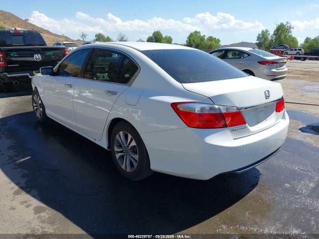 Продажа на аукционе авто 2015 Honda Accord Lx, vin: 1HGCR2F38FA070544, номер лота: 46229787