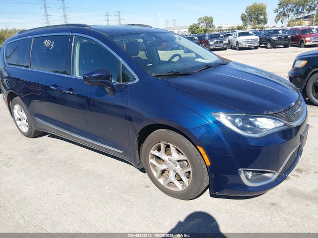 46229813 :رقم المزاد ، 2C4RC1BG3HR809489 vin ، 2017 Chrysler Pacifica Touring-l مزاد بيع