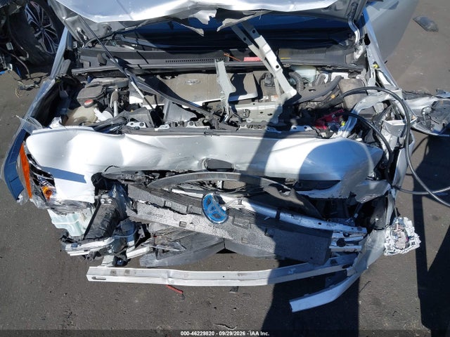 Toyota Prius Four 2016 JTDKARFU5G3514231 Image 10