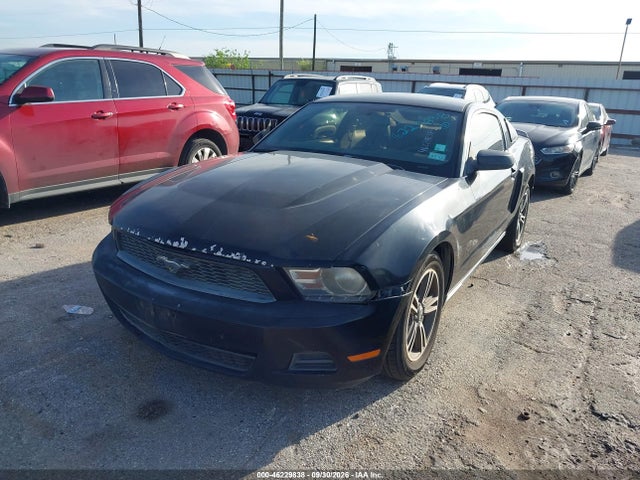 46229838 :رقم المزاد ، 1ZVBP8AN4A5166326 vin ، 2010 Ford Mustang V6/v6 Premium مزاد بيع
