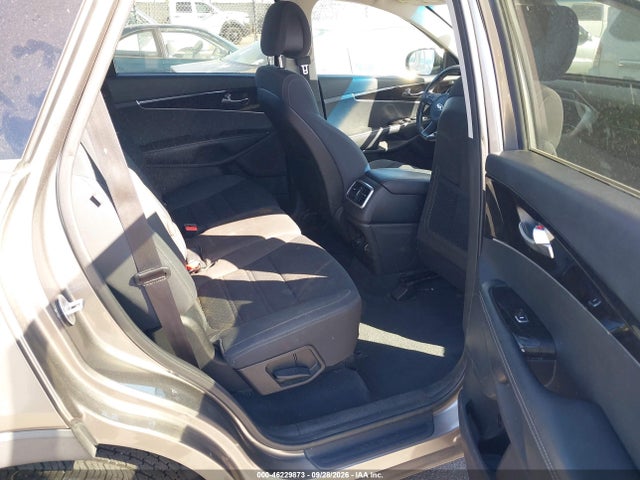 KIA Sorento 2.4l Lx 2016 5XYPG4A3XGG074931 Image 8