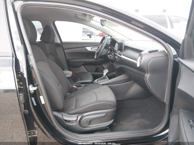 Продажа на аукционе авто 2024 Kia Forte Lxs, vin: 3KPF24AD5RE816834, номер лота: 46229930