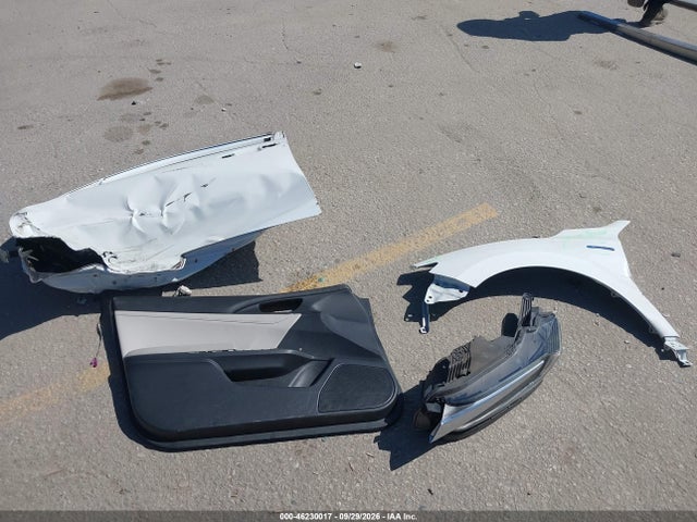 Продаж на аукціоні авто 2019 Honda Insight Touring, vin: 19XZE4F92KE015213, номер лоту: 46230017