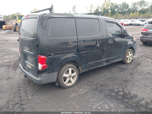 46230019 :رقم المزاد ، 3N6CM0KN0DK693710 vin ، 2013 Nissan Nv200 Sv مزاد بيع