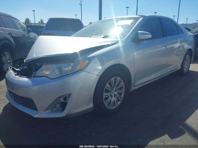Toyota CAMRY LE 2014 4T4BF1FK2ER443600 Image 2