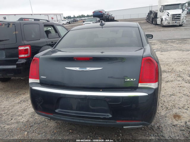 46230030 :رقم المزاد ، 2C3CCAKGXJH170372 vin ، 2018 Chrysler 300 Limited Awd مزاد بيع