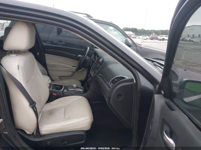 46230030 :رقم المزاد ، 2C3CCAKGXJH170372 vin ، 2018 Chrysler 300 Limited Awd مزاد بيع
