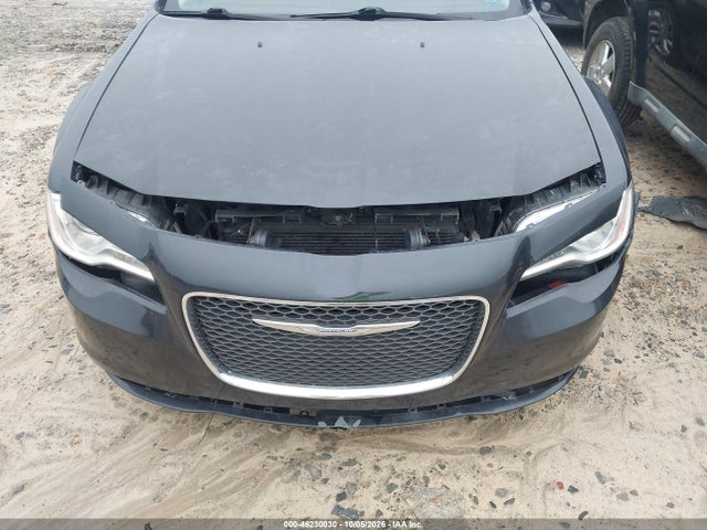 46230030 :رقم المزاد ، 2C3CCAKGXJH170372 vin ، 2018 Chrysler 300 Limited Awd مزاد بيع