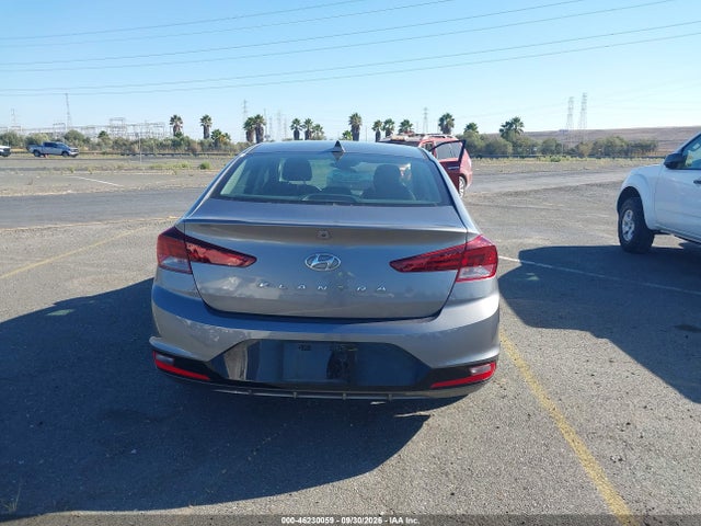 5NPD84LF0KH476742 Hyundai ELANTRA SEL