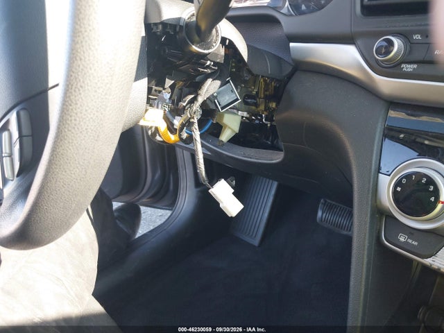 5NPD84LF0KH476742 Hyundai ELANTRA SEL