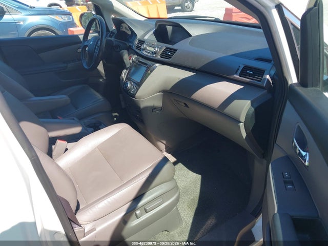 Продажа на аукционе авто 2015 Honda Odyssey Touring/touring Elite, vin: 5FNRL5H90FB020659, номер лота: 46230079
