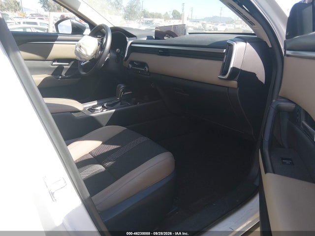 Продажа на аукционе авто 2025 Mazda Cx-50 2.5 S Premium Package, vin: 7MMVABDM0SN311493, номер лота: 46230088