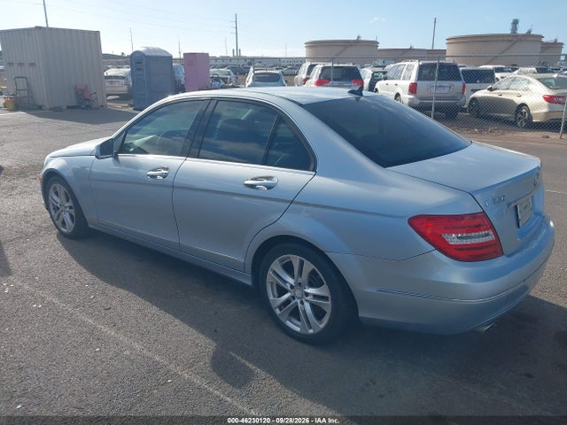 Aukcja sprzedaży 2013 Mercedes-benz C 250 Luxury/sport, vin: WDDGF4HB4DR268485, numer aukcji: 46230120