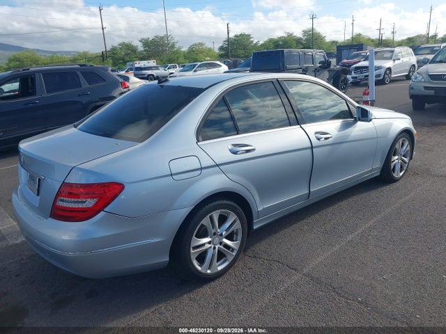 Aukcja sprzedaży 2013 Mercedes-benz C 250 Luxury/sport, vin: WDDGF4HB4DR268485, numer aukcji: 46230120