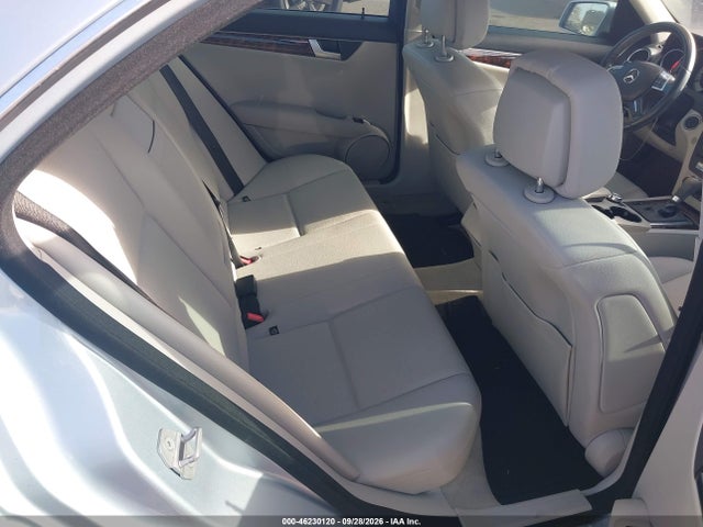 Aukcja sprzedaży 2013 Mercedes-benz C 250 Luxury/sport, vin: WDDGF4HB4DR268485, numer aukcji: 46230120