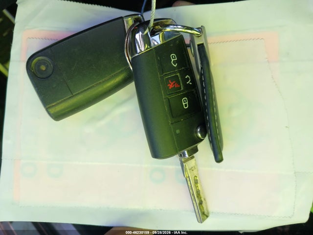 3VW5T7AU9FM070283 Volkswagen Golf Gti 2.0t S 4-door