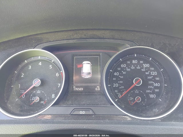 3VW5T7AU9FM070283 Volkswagen Golf Gti 2.0t S 4-door