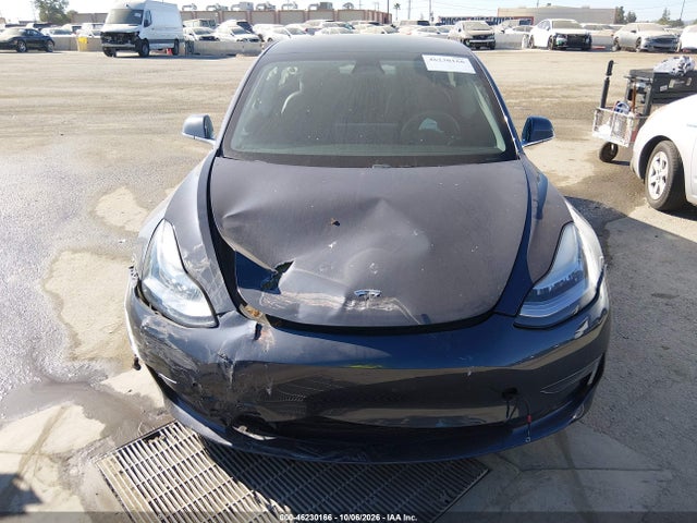 2020 Tesla Model 3 Standard Range Plus Rear-wheel Drive/standard Range Rear-wheel Drive მანქანა იყიდება აუქციონზე, vin: 5YJ3E1EA8LF590301, აუქციონის ნომერი: 46230166