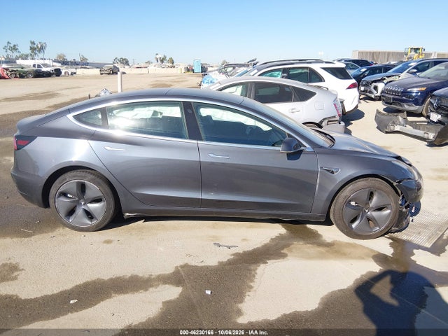 2020 Tesla Model 3 Standard Range Plus Rear-wheel Drive/standard Range Rear-wheel Drive მანქანა იყიდება აუქციონზე, vin: 5YJ3E1EA8LF590301, აუქციონის ნომერი: 46230166