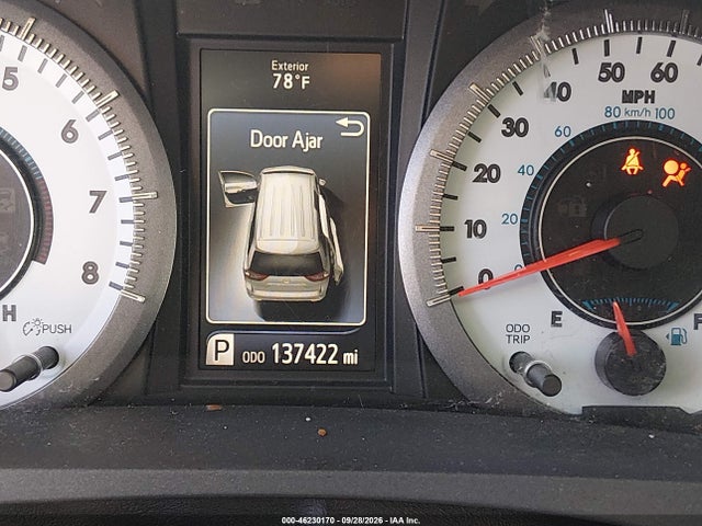 5TDXK3DC7FS660475 Toyota Sienna Se 8 Passenger