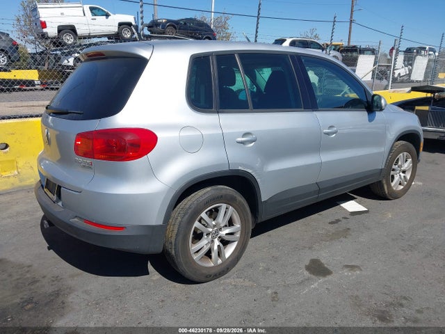 Aukcja sprzedaży 2012 Volkswagen Tiguan S, vin: WVGBV7AX9CW592235, numer aukcji: 46230178