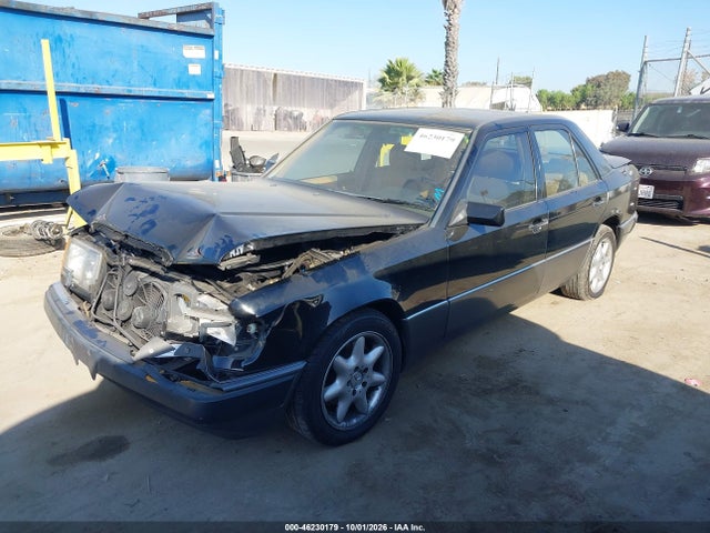 Продажа на аукционе авто 1991 Mercedes-benz 300 E, vin: WDBEA30D0MB381199, номер лота: 46230179