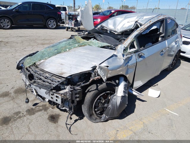 Toyota Prius Four 2015 JTDKN3DU7F0464484 Image 2