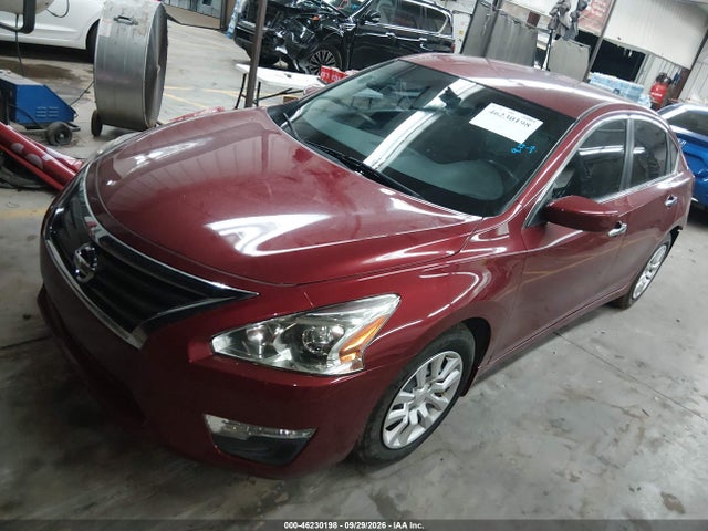 Nissan Altima 2.5 S 2014 1N4AL3AP6EC203320 Image 2
