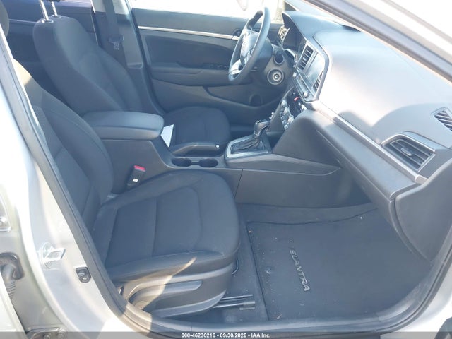2020 Hyundai Elantra Sel მანქანა იყიდება აუქციონზე, vin: KMHD84LF9LU072597, აუქციონის ნომერი: 46230216