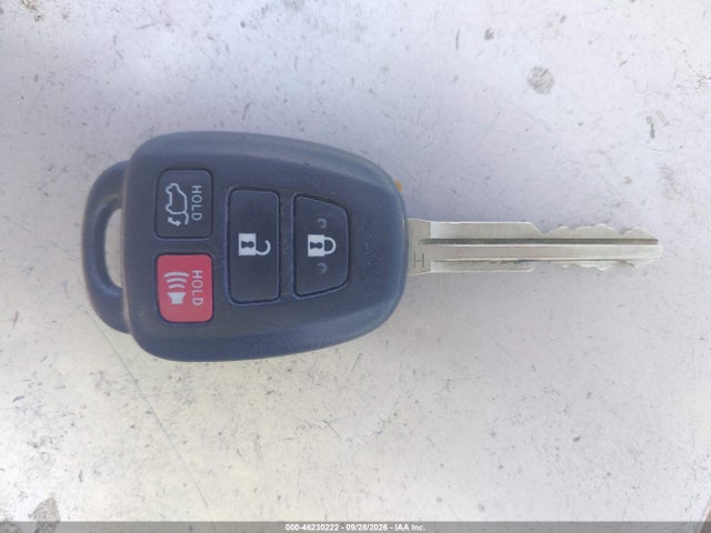 Toyota Rav4 Xle 2016 2T3WFREV2GW268426 Image 11