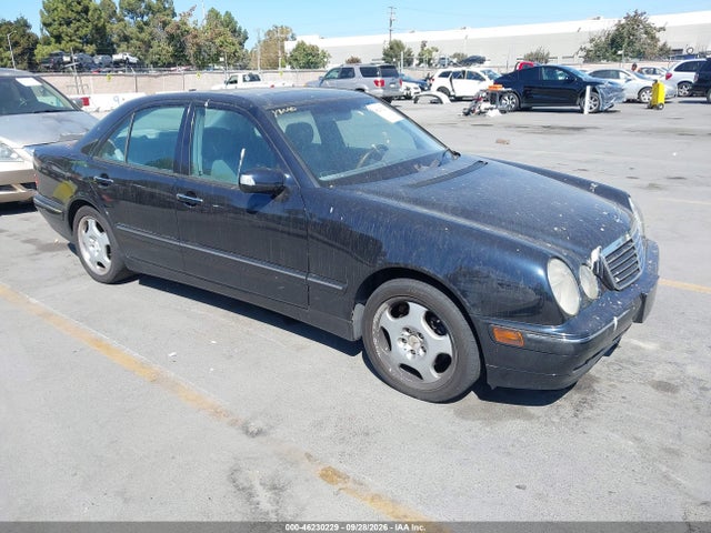 Продажа на аукционе авто 2001 Mercedes-benz E 430, vin: WDBJF70JX1B220593, номер лота: 46230229