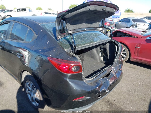 Продажа на аукционе авто 2015 Mazda Mazda3 I Sport, vin: JM1BM1U73F1229429, номер лота: 46230260