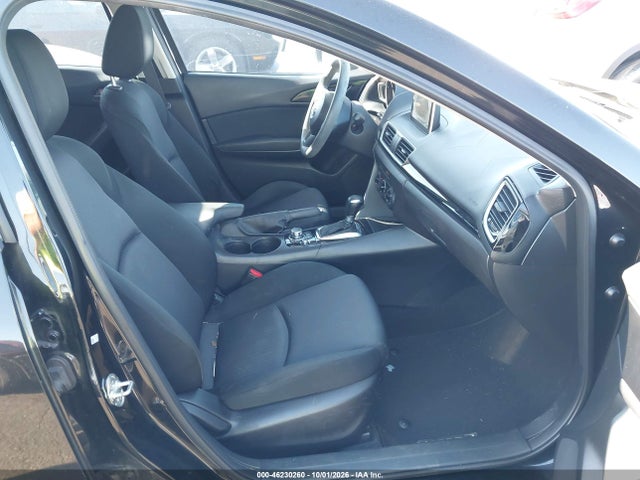Продажа на аукционе авто 2015 Mazda Mazda3 I Sport, vin: JM1BM1U73F1229429, номер лота: 46230260