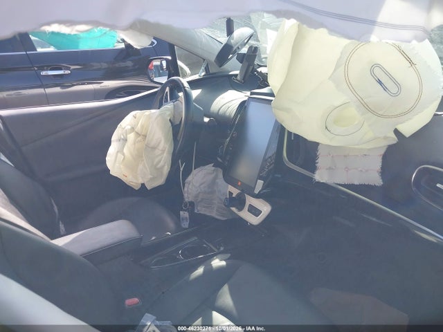 JTDKARFP9H3047021 Toyota Prius Prime Advanced