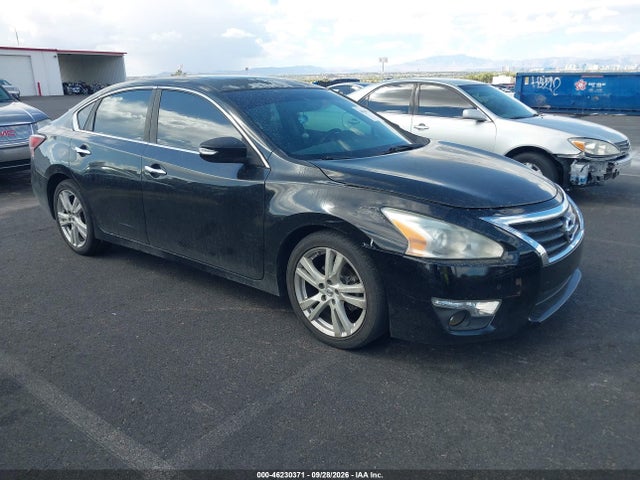 2015 Nissan Altima 3.5 S/3.5 Sl/3.5 Sv მანქანა იყიდება აუქციონზე, vin: 1N4BL3AP4FC497306, აუქციონის ნომერი: 46230371