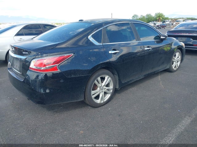2015 Nissan Altima 3.5 S/3.5 Sl/3.5 Sv მანქანა იყიდება აუქციონზე, vin: 1N4BL3AP4FC497306, აუქციონის ნომერი: 46230371