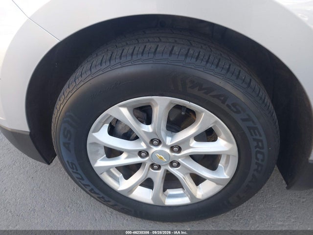 Chevrolet EQUINOX LT 2018 2GNAXJEV8J6228449 Image 6