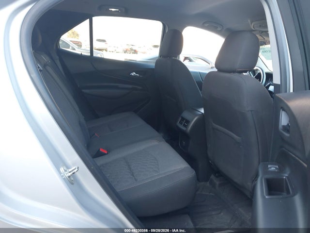 Chevrolet EQUINOX LT 2018 2GNAXJEV8J6228449 Image 8