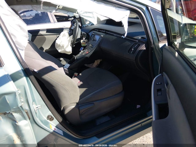 Toyota Prius 2014 JTDKN3DU7E1774112 Image 5