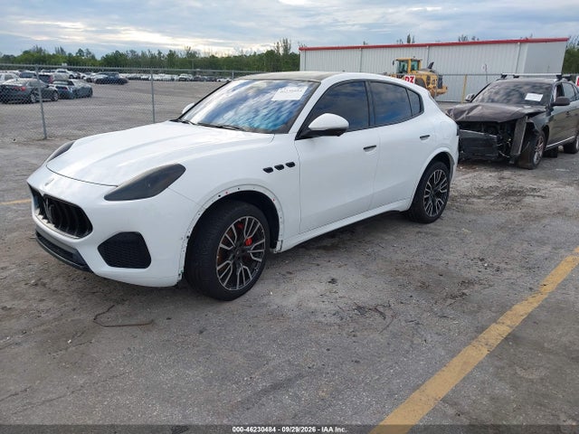 46230484 :رقم المزاد ، ZN682AVM6P7428914 vin ، 2023 Maserati Grecale Modena مزاد بيع