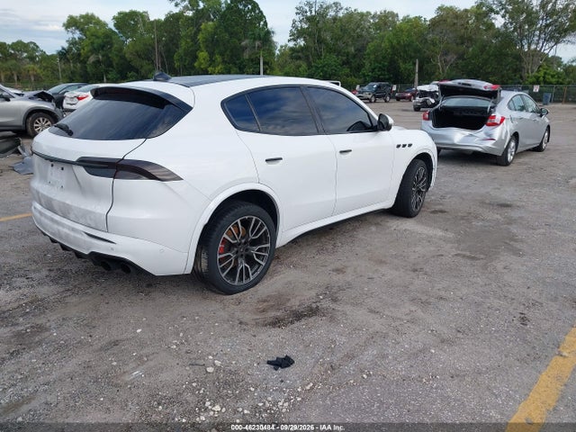 46230484 :رقم المزاد ، ZN682AVM6P7428914 vin ، 2023 Maserati Grecale Modena مزاد بيع