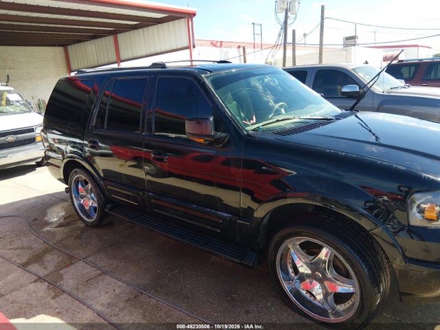 Продажа на аукционе авто 2004 Ford Expedition Eddie Bauer, vin: 1FMPU17L74LB22511, номер лота: 46230506