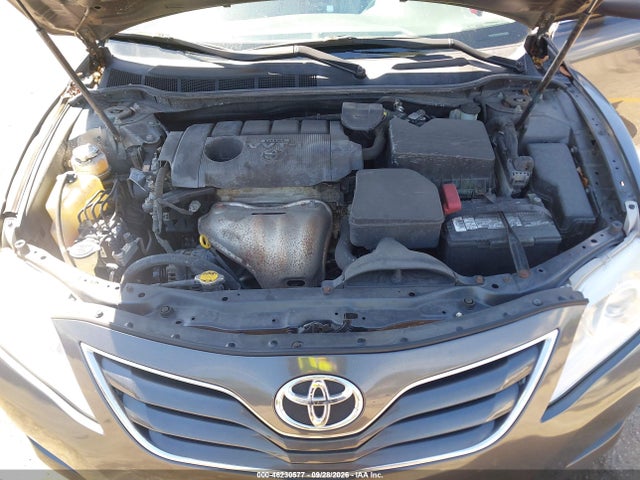 46230577 :رقم المزاد ، 4T1BF3EK8BU175591 vin ، 2011 Toyota Camry Le مزاد بيع
