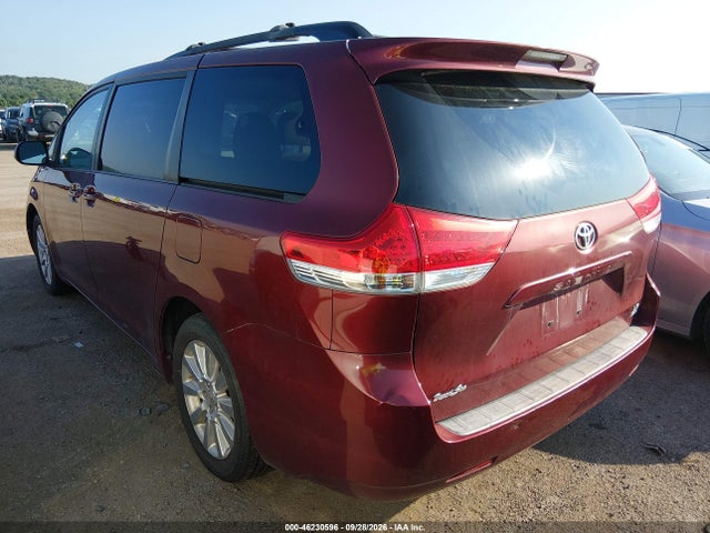 2011 Toyota Sienna Le მანქანა იყიდება აუქციონზე, vin: 5TDJK3DC3BS014074, აუქციონის ნომერი: 46230596