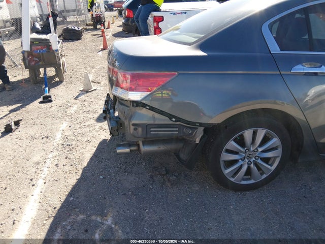 2011 Honda Accord 3.5 Ex-l მანქანა იყიდება აუქციონზე, vin: 1HGCP3F86BA017374, აუქციონის ნომერი: 46230599