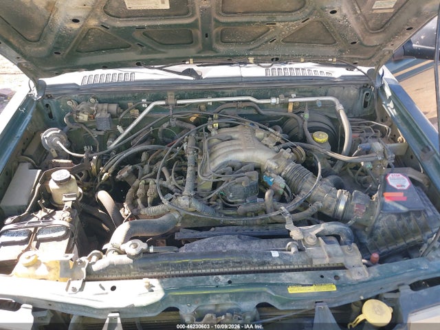 2000 Nissan Xterra Se/xe მანქანა იყიდება აუქციონზე, vin: 5N1ED28T7YC539869, აუქციონის ნომერი: 46230603